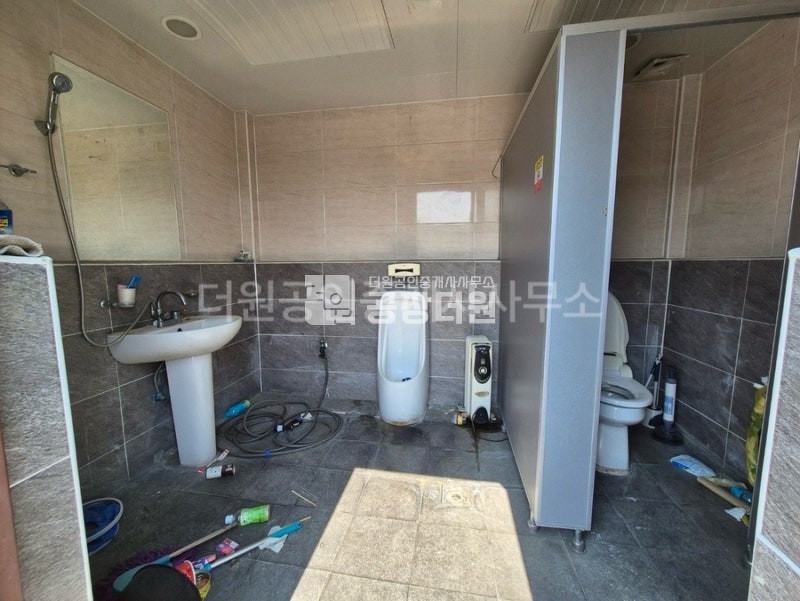 충북 청주서원구 남이면 구미리 주1동 [남청주ic 단독 대형 물류창고 ] 세종, 청주 인근 도크시설 완비 월세 매물번호 10017 사진 9